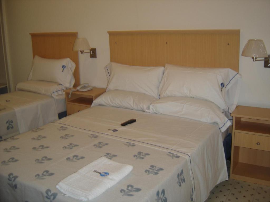 Mari Plaza Hotel Buenos Aires Rom bilde