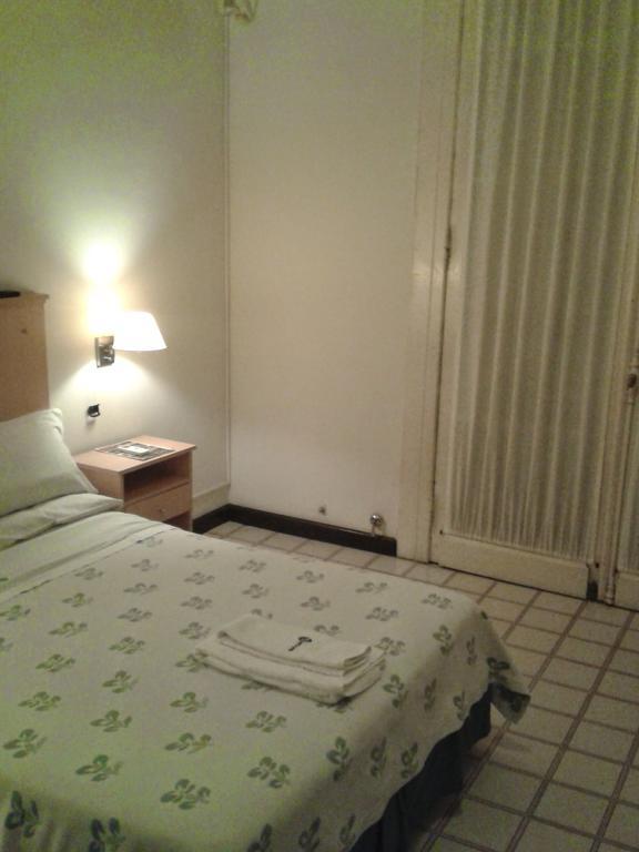 Mari Plaza Hotel Buenos Aires Eksteriør bilde