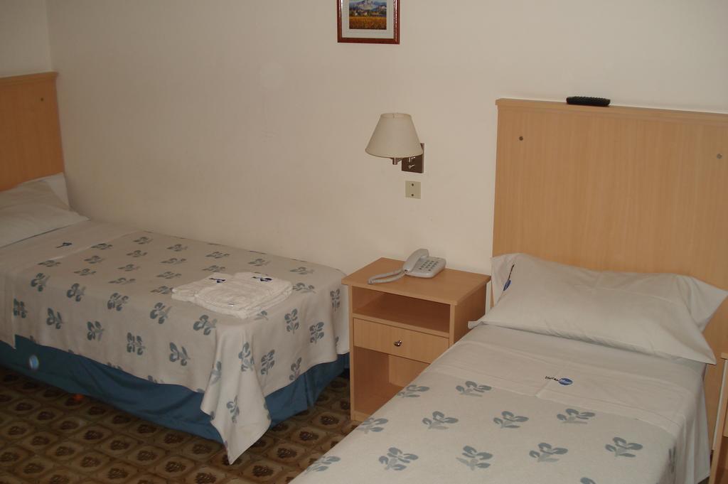 Mari Plaza Hotel Buenos Aires Eksteriør bilde
